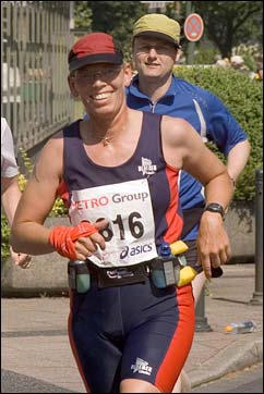 Angelika Mölders beim Düsseldorf-Marathon 2007