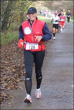 Angelika Mölders beim 6h-Lauf Troisdorf 2009